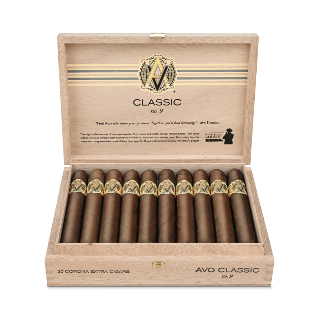 AVO Classic No. 9 Corona Extra