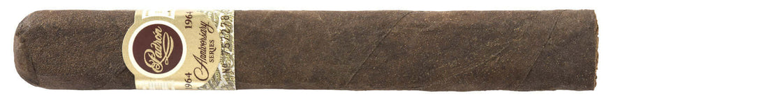 Padron 1964 Exclusivo Natural cigar with Nicaraguan Sun-Grown wrapper, showcasing medium-full strength and rich flavors.